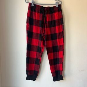 Old Navy Women’s Pajama Pants M Red Black Buffalo Plaid Flannel Sleep Lounge